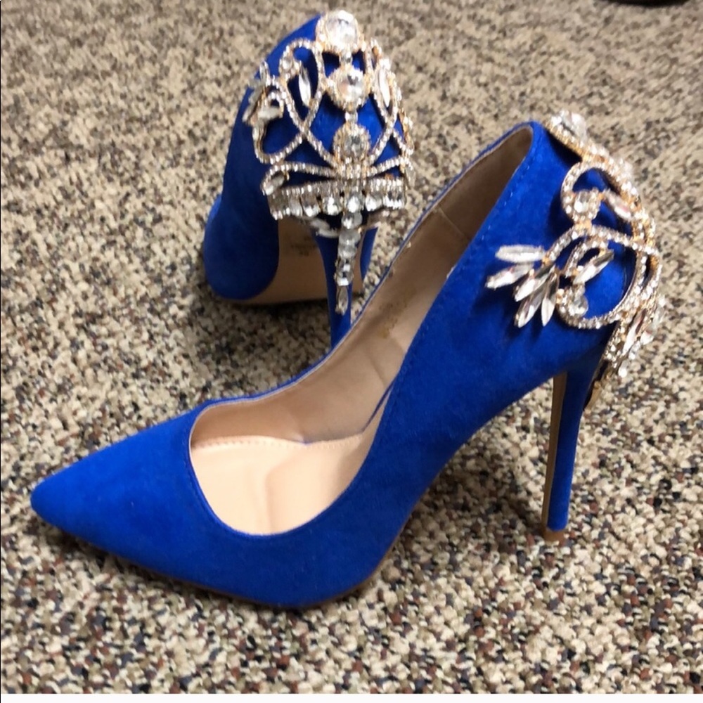 Blue diamond heels